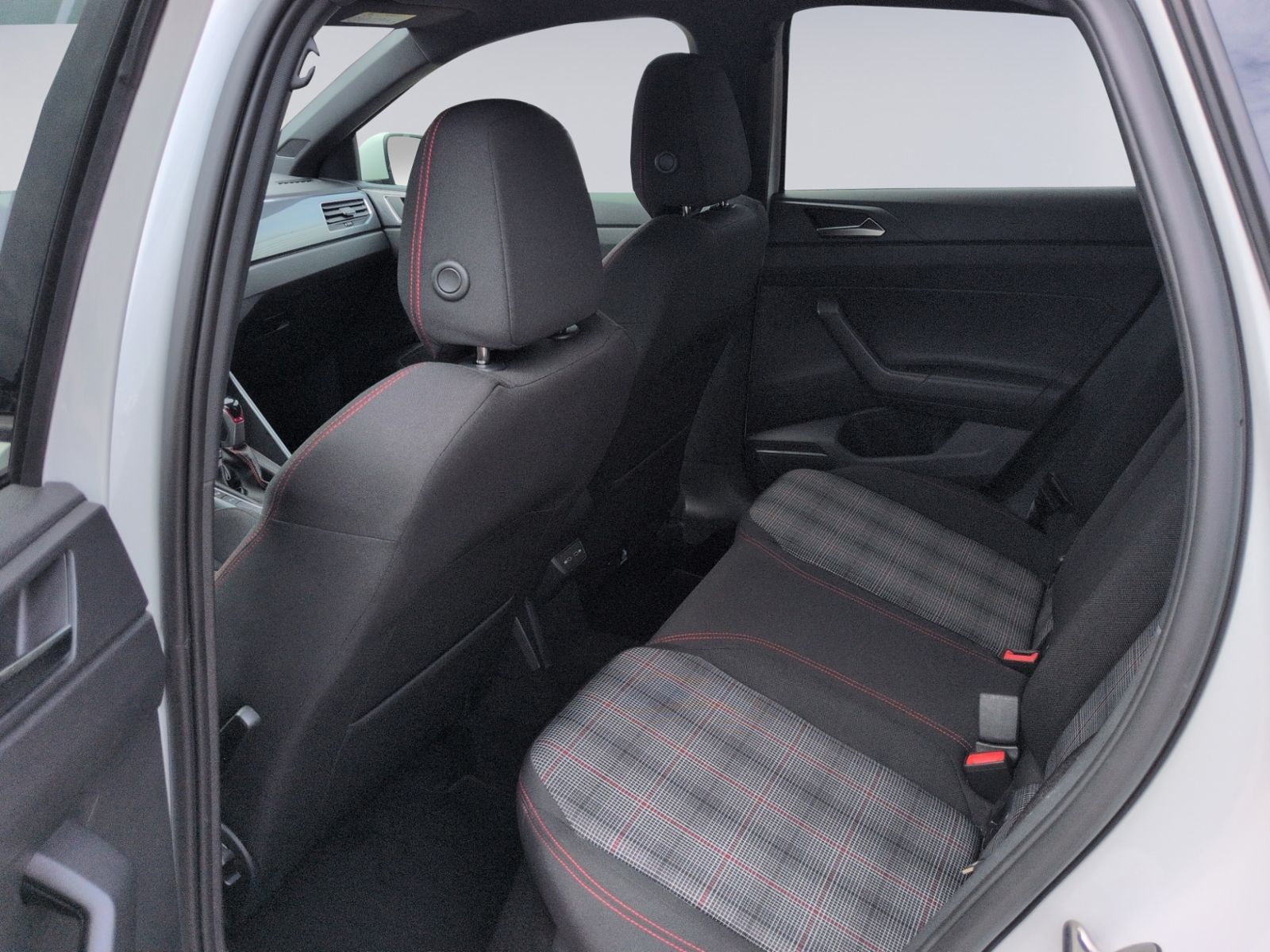 Polo GTI 2.0 TSI DSG CLIMATRONIC+SHZ+LED+