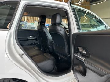 MYAUTOCENTER – Gebraucht- und Jahreswagen mit Werkstattservice in Pfaffenhofen Mercedes-Benz B 200 *360°*Keyless*Tempo*AHK*LED*Rückfahrkamera