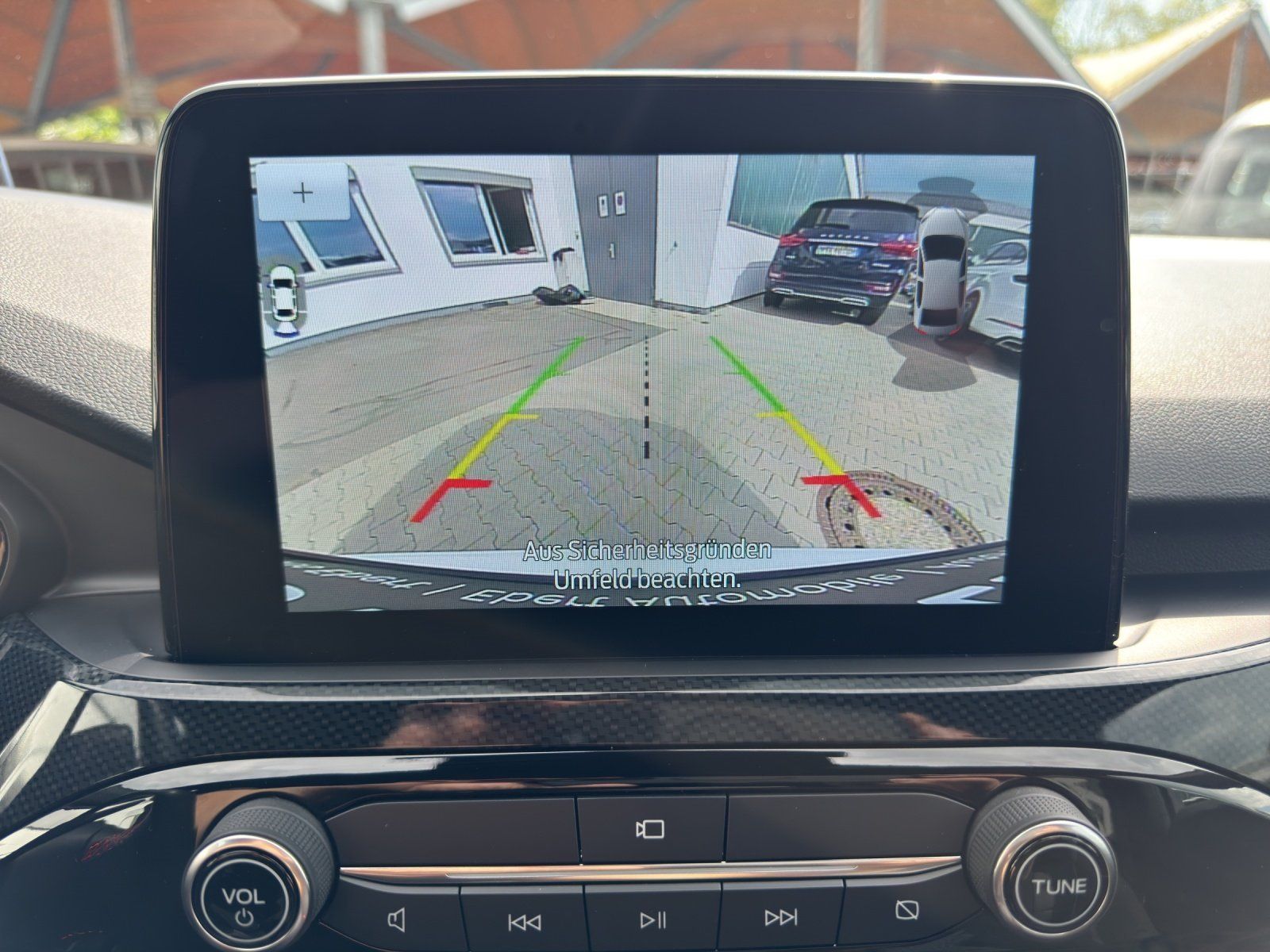 Fahrzeugabbildung Ford Kuga 2.5 PHEV ST-Line Aut./LED/ACC/KAMERA/NAVI/