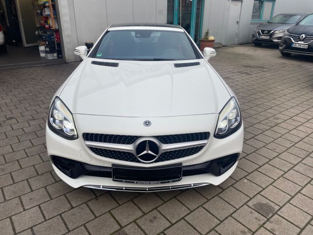 Mercedes-Benz SLC 300 Autom.-AMG-Panorama-Navi-ILS