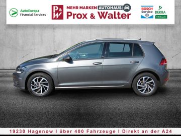 Volkswagen Golf - 4