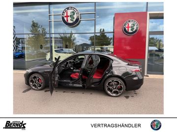 Alfa Romeo Giulia 2.0T Q4 Veloce LEDER-ROT TECHNO+PREMIUM