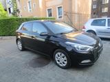 Hyundai i20 Style - Hyundai i20 Gebrauchtwagen in Duisburg