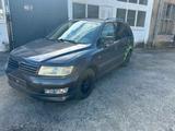 Mitsubishi Space Wagon Automatik - Mitsubishi Space Wagon mit Benzin-Antrieb: Kleinbus, Automatik