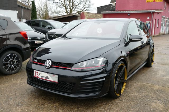 Volkswagen Golf VII Lim. GTI BMT/330PS/STERNEHIMMEL/TÜV NEU