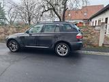 BMW X83 2 0i - BMW 320 SUV