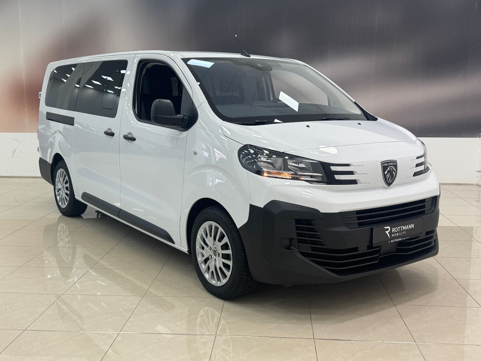 Peugeot Traveller - Bild 3