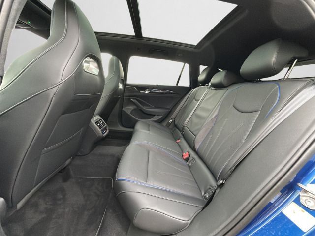 Volkswagen Passat Variant - Bild 15