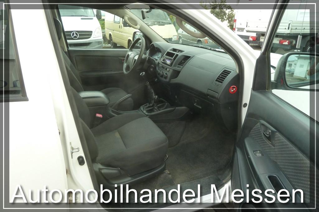 Toyota Hilux 2014 — photo 7