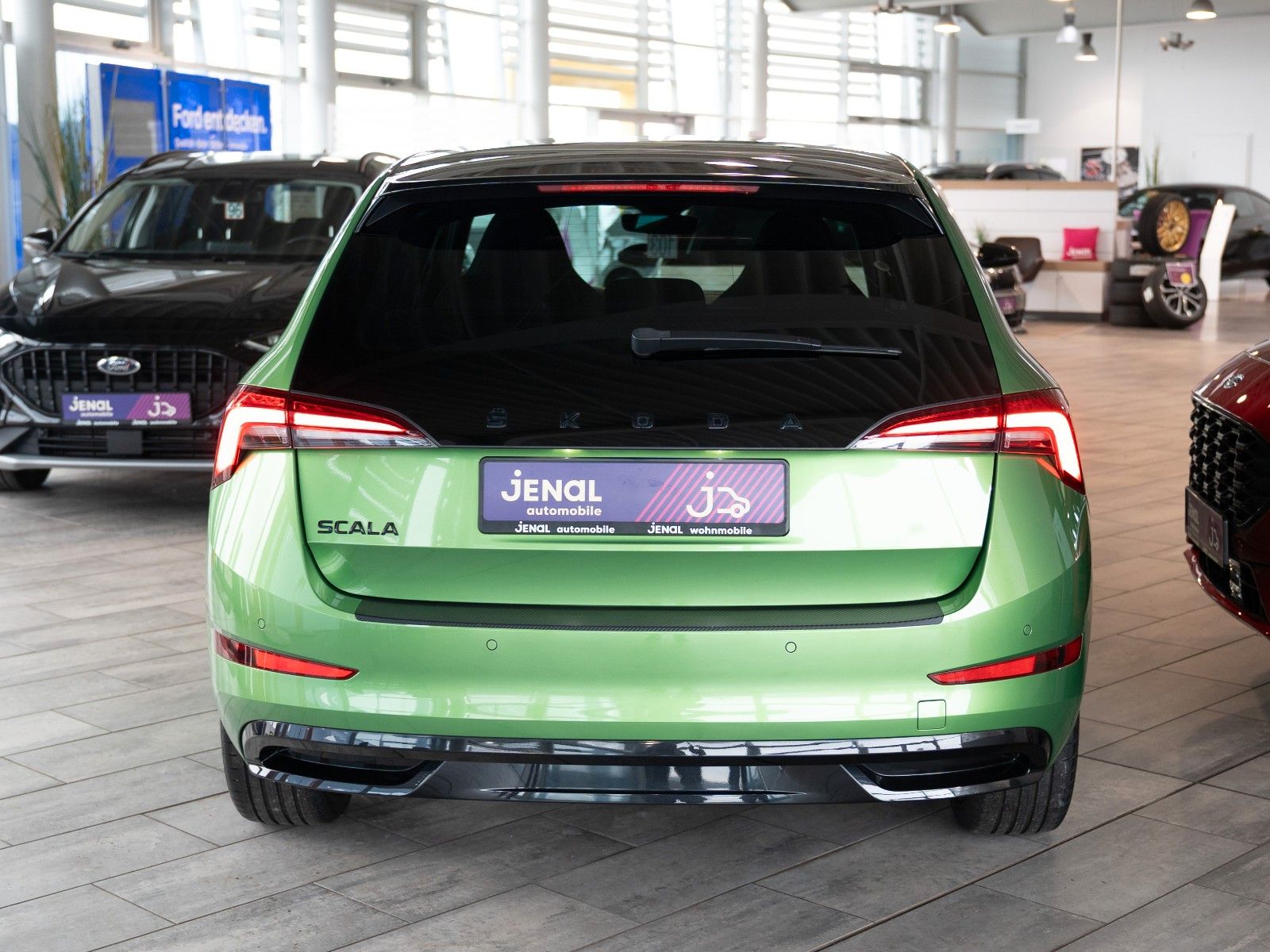 Fahrzeugabbildung SKODA Scala Monte Carlo DSG/KEYLESS/NAVI/LED/PDC/PANO