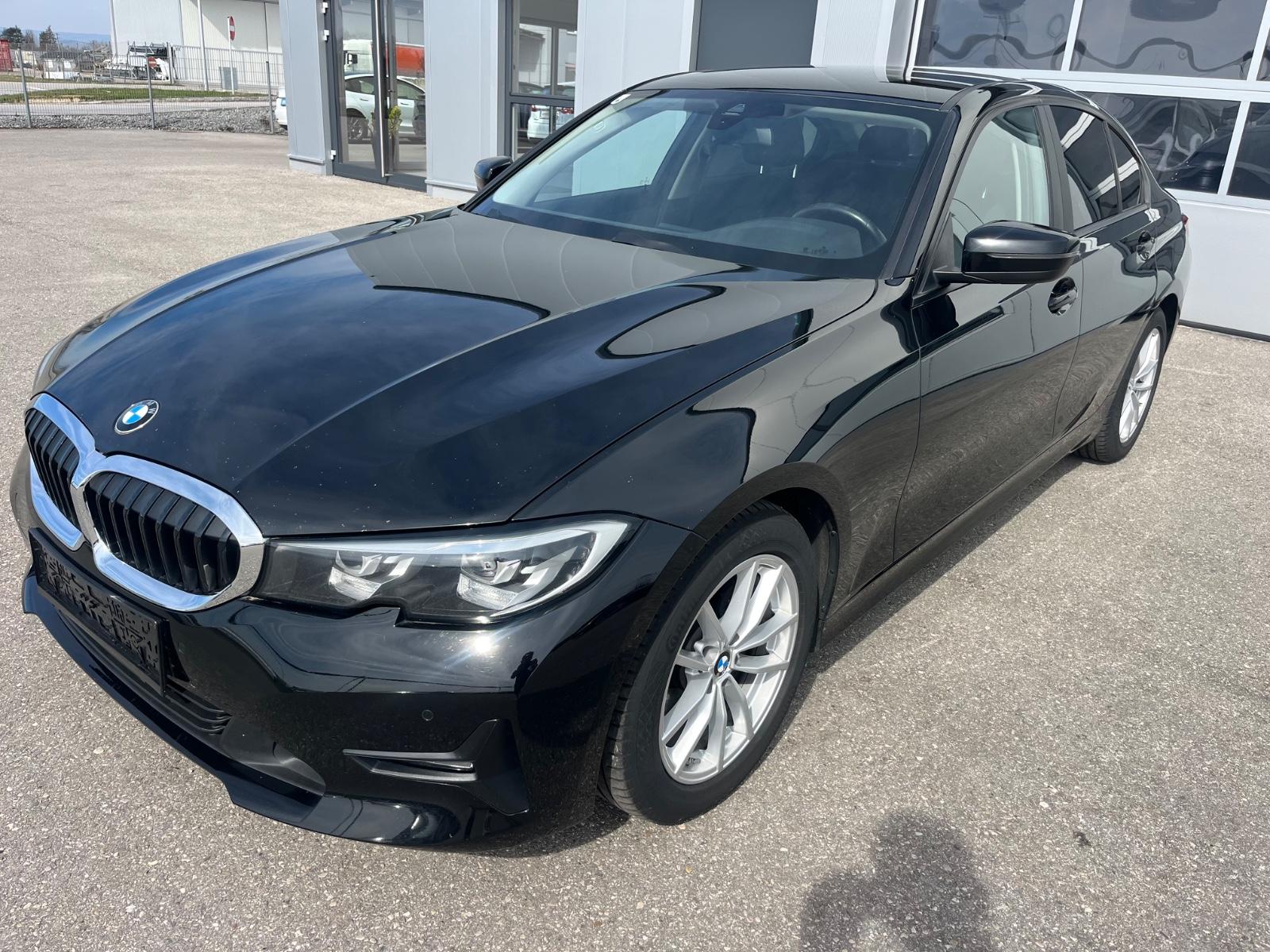 BMW 320d Advantag Lim. LED*NAV*KAM*