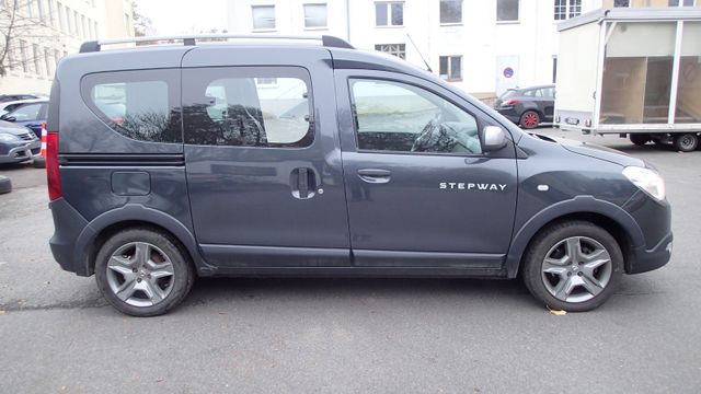 Dacia Dokker TCe  Stepway Plus Navi AHK