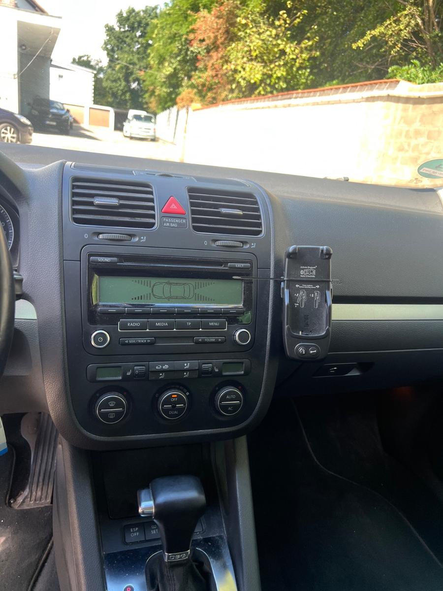 Volkswagen Golf 2009 — photo 15
