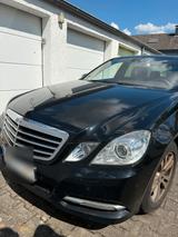 Mercedes-Benz MERCEDES BENZ 2012 204 Ps - Mercedes-Benz 220 in Düsseldorf