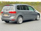 Volkswagen Touran 1.4 Comfortline BMT Kamera-Navi-7.Sitzer- - VW Touran in Wuppertal