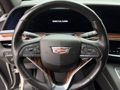 CADILLAC Escalade 6.2L V8 Premium Luxury AKG Sound Kamera