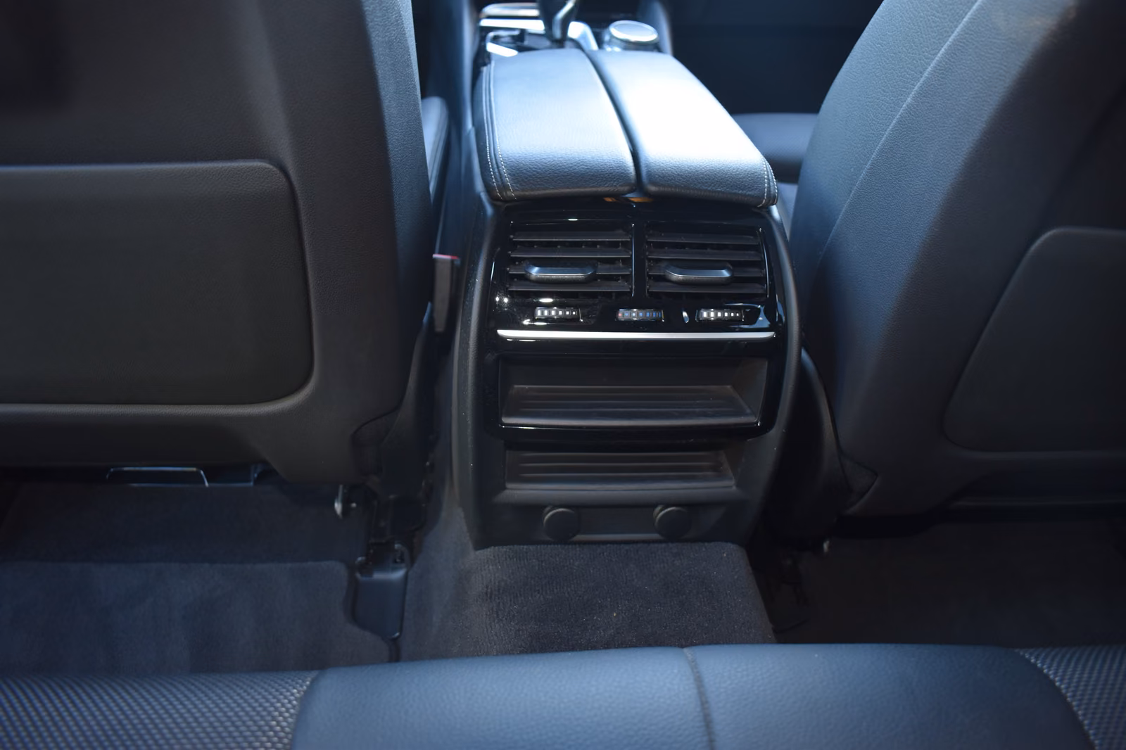 BMW 520i Touring Head-Up HiFi LED WLAN RFK Shz PDC