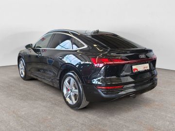 Audi Q8 e-tron - 4