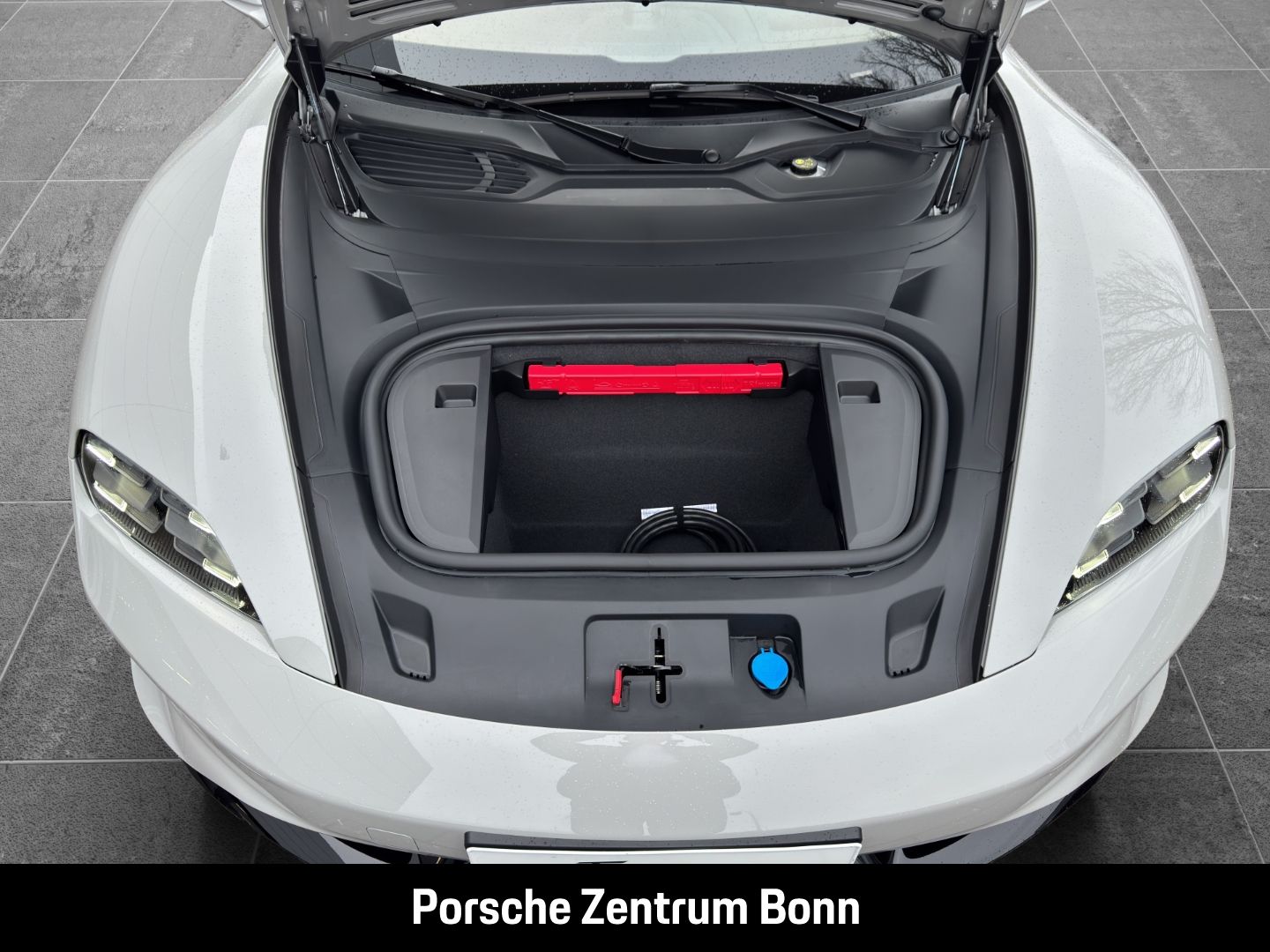 Porsche Taycan - Bild 21