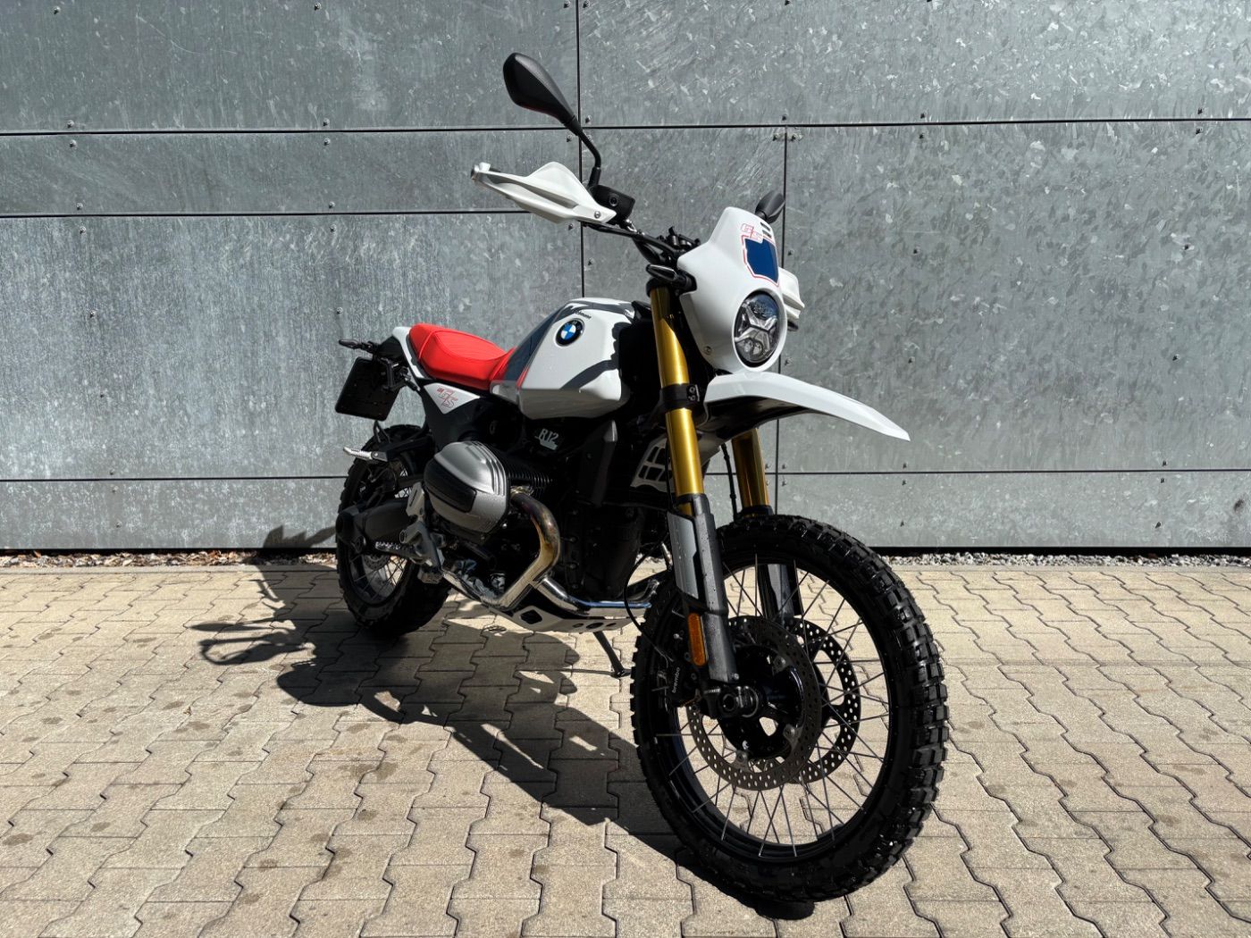 Fahrzeugabbildung BMW R 12 G/S Komfort-Paket Enduro-Paket Pro