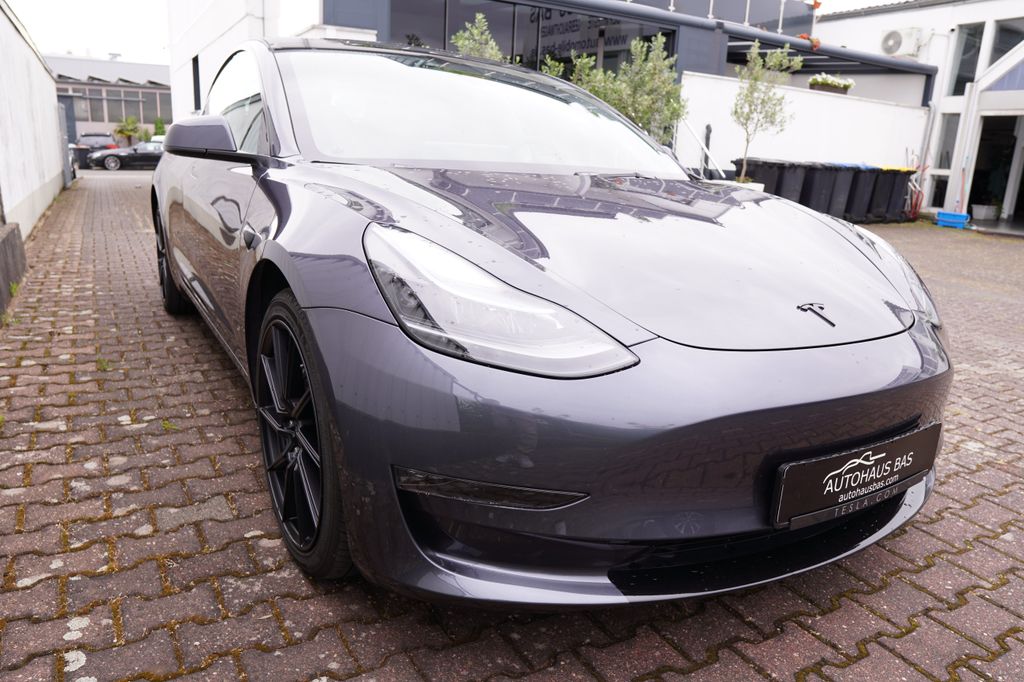 Image of Tesla Model 3