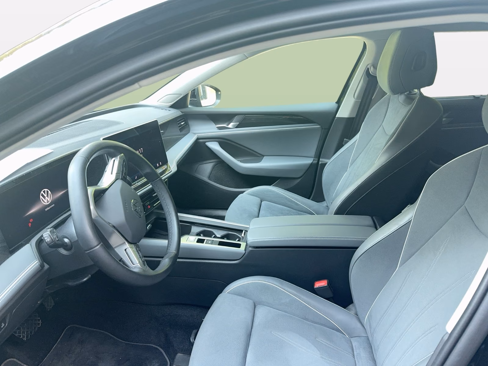 Volkswagen Passat 1.5 eTSI DSG Business CarPlay AHK, миниатюра 8