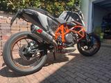 KTM 690 Duke R - KTM DUKE 690 R