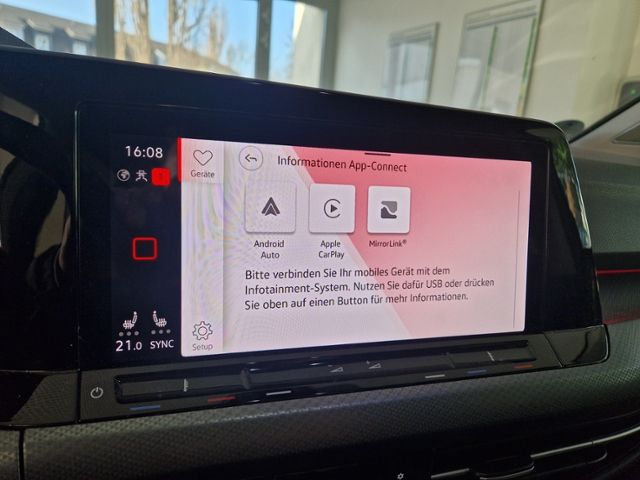 Golf Variant R-Line 1.5 TSI DSG MATRIX NAV PANO