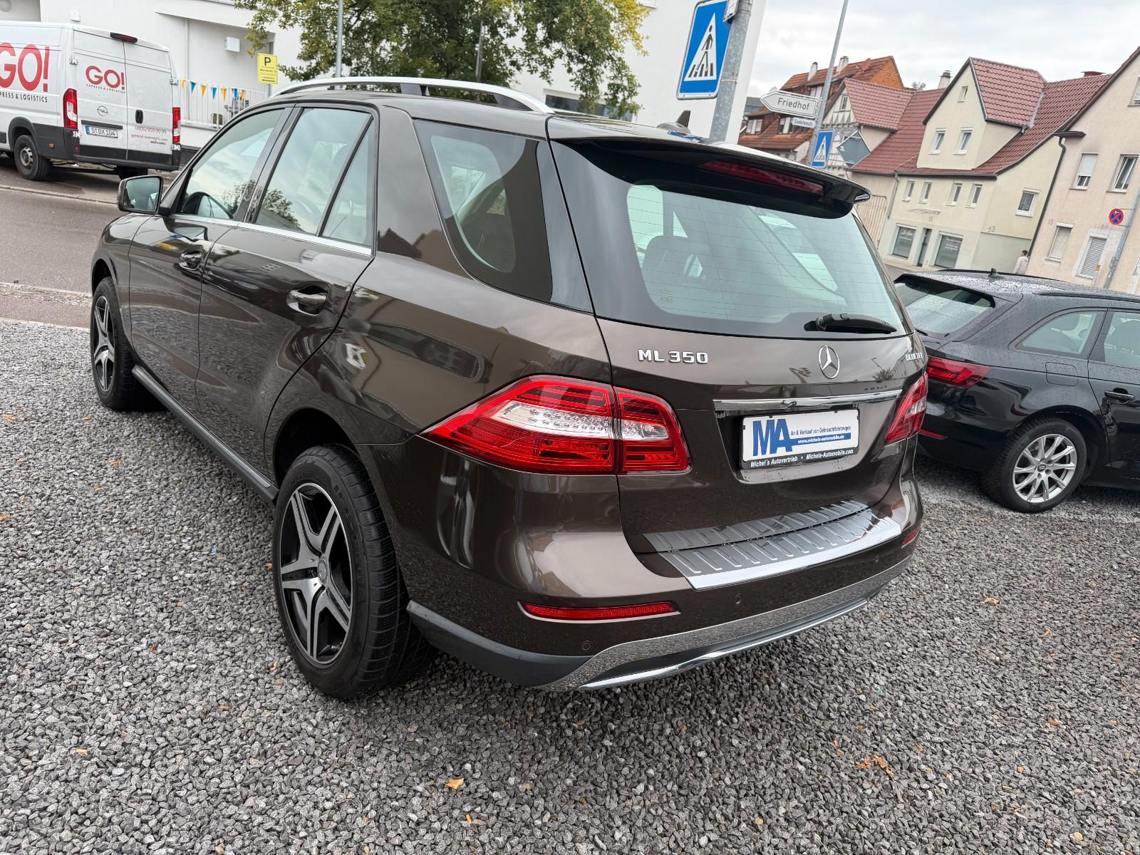 Mercedes-Benz ML 350CDI BlueT 4M ILS Pano AHK Navi Sitzh.1.HD