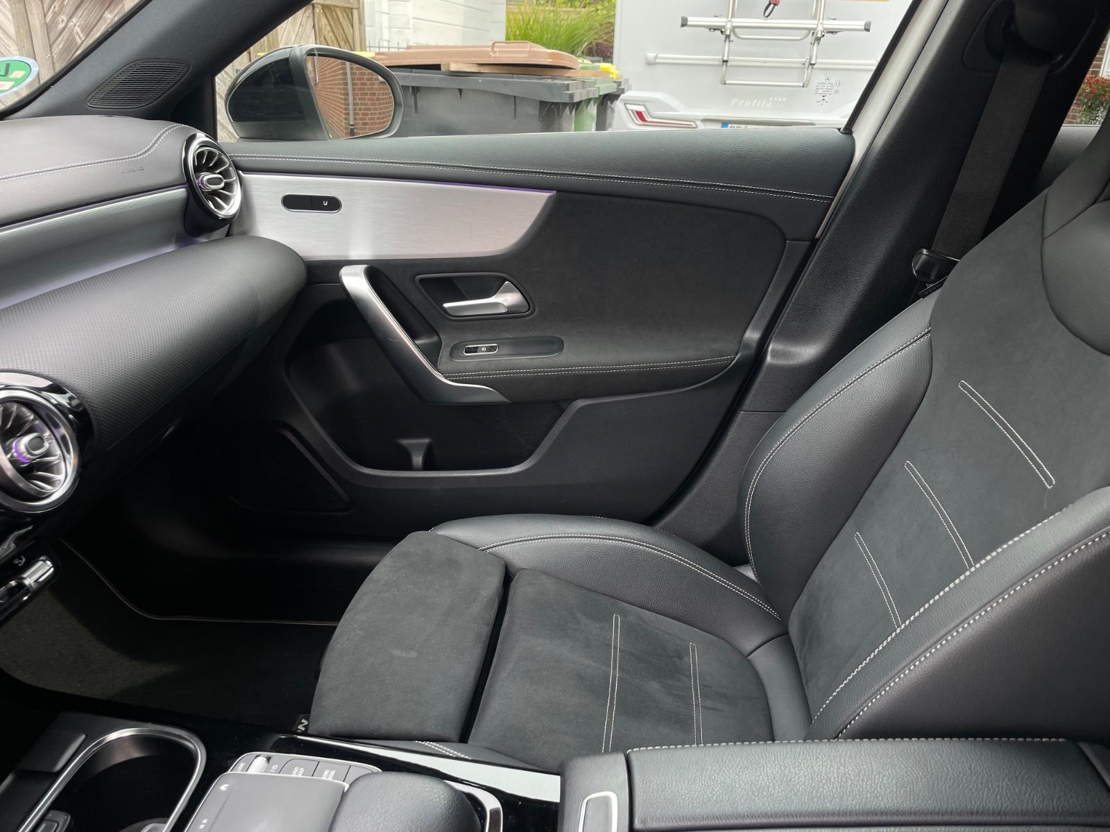 Mercedes-Benz A 250 e