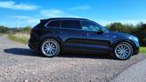 Volkswagen Touareg R-Line 4Motion*NAVI*LED*DIGITAL*21*LEDER - Schwarze Gebrauchtwagen