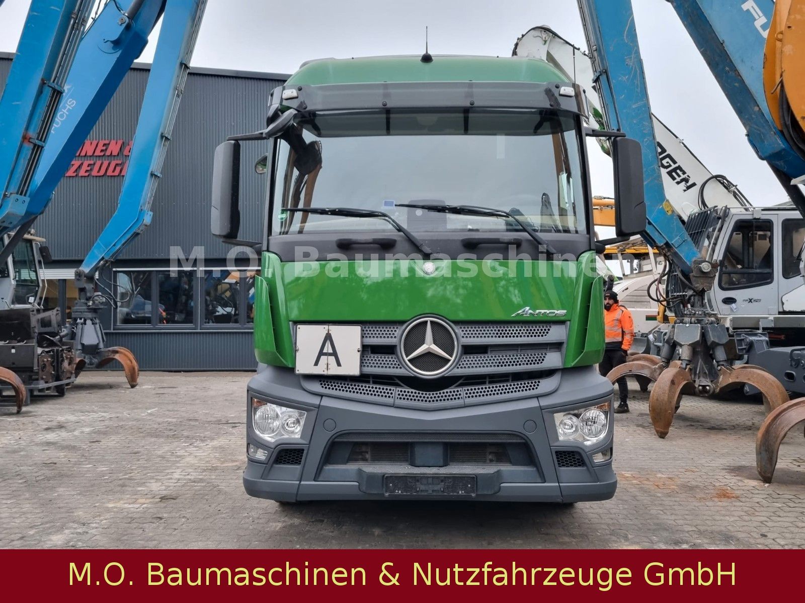 Fahrzeugabbildung Mercedes-Benz Antos 2546 / Euro 6 / 6x2 / Meiler Abroller /