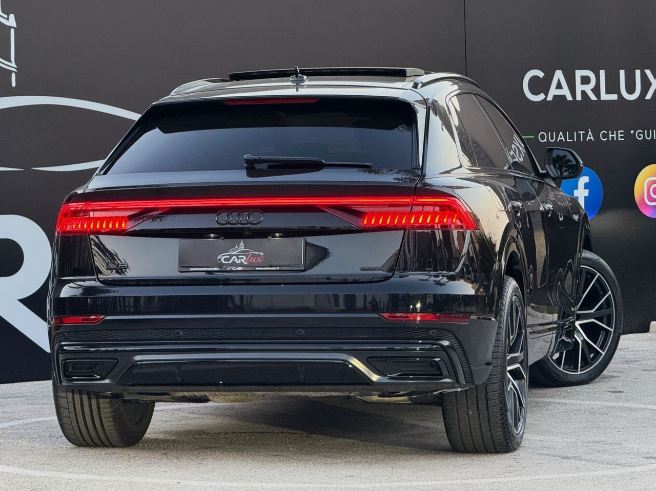Audi Q8 50 TDI MHEV S line Plus Quatt 286CV TETT imagem 3
