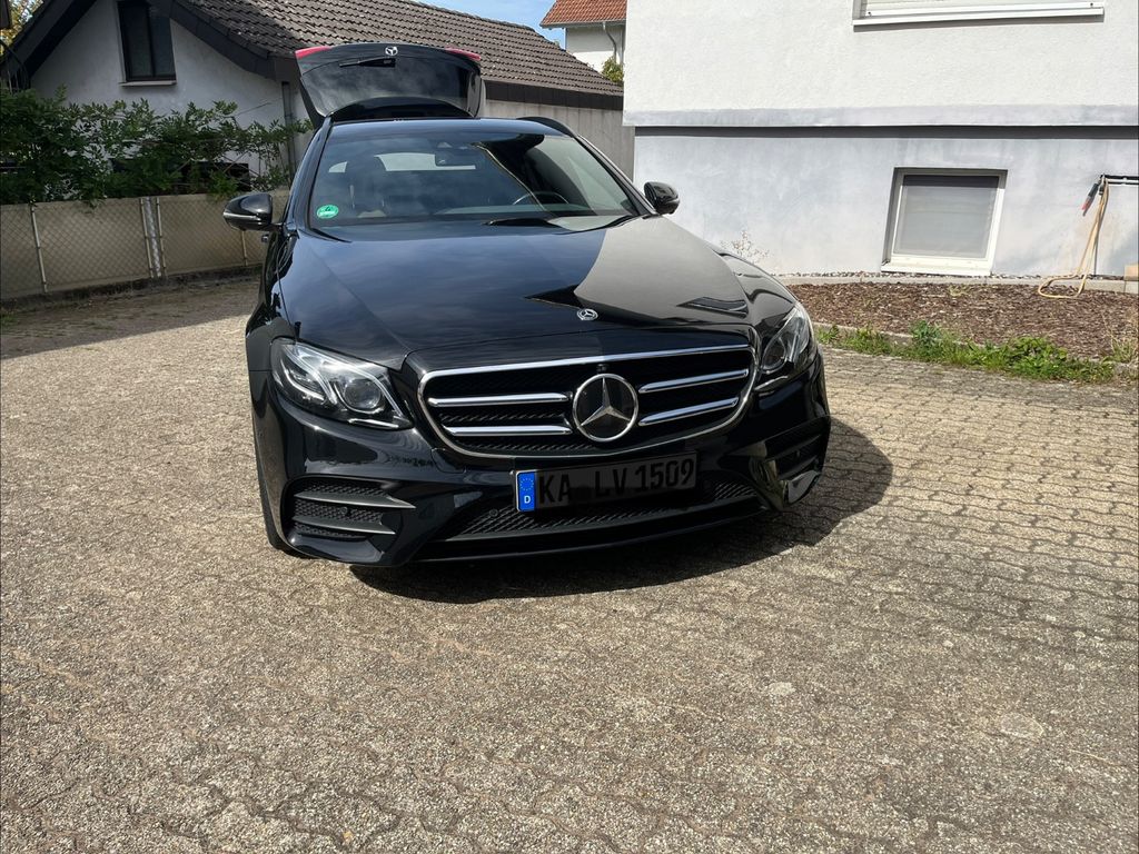 Image of Mercedes-Benz E 350