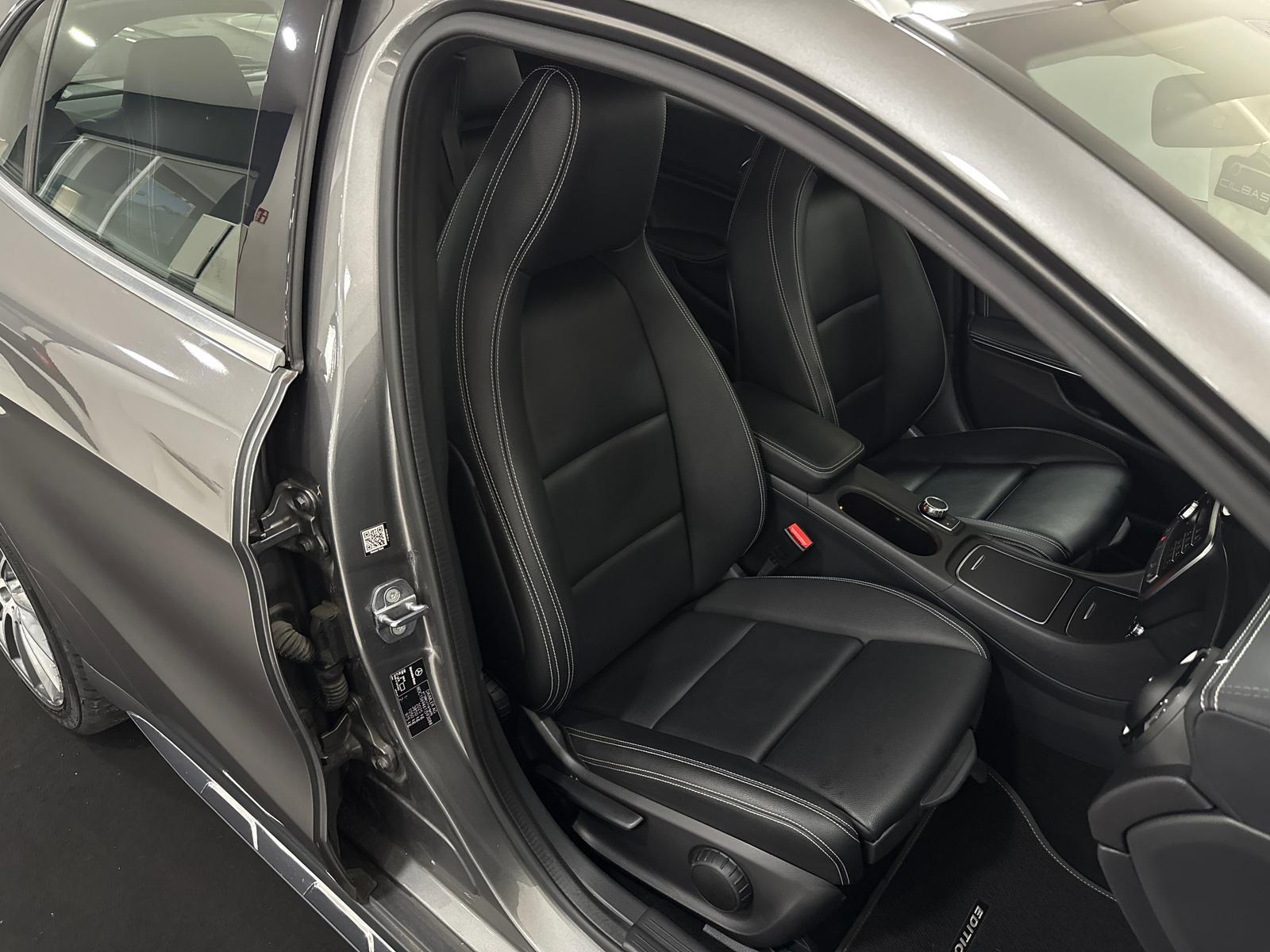 Mercedes-Benz GLA 250 4M AMG-LIN *KAM*DAB*18-ZOLL*LED*SHZ*