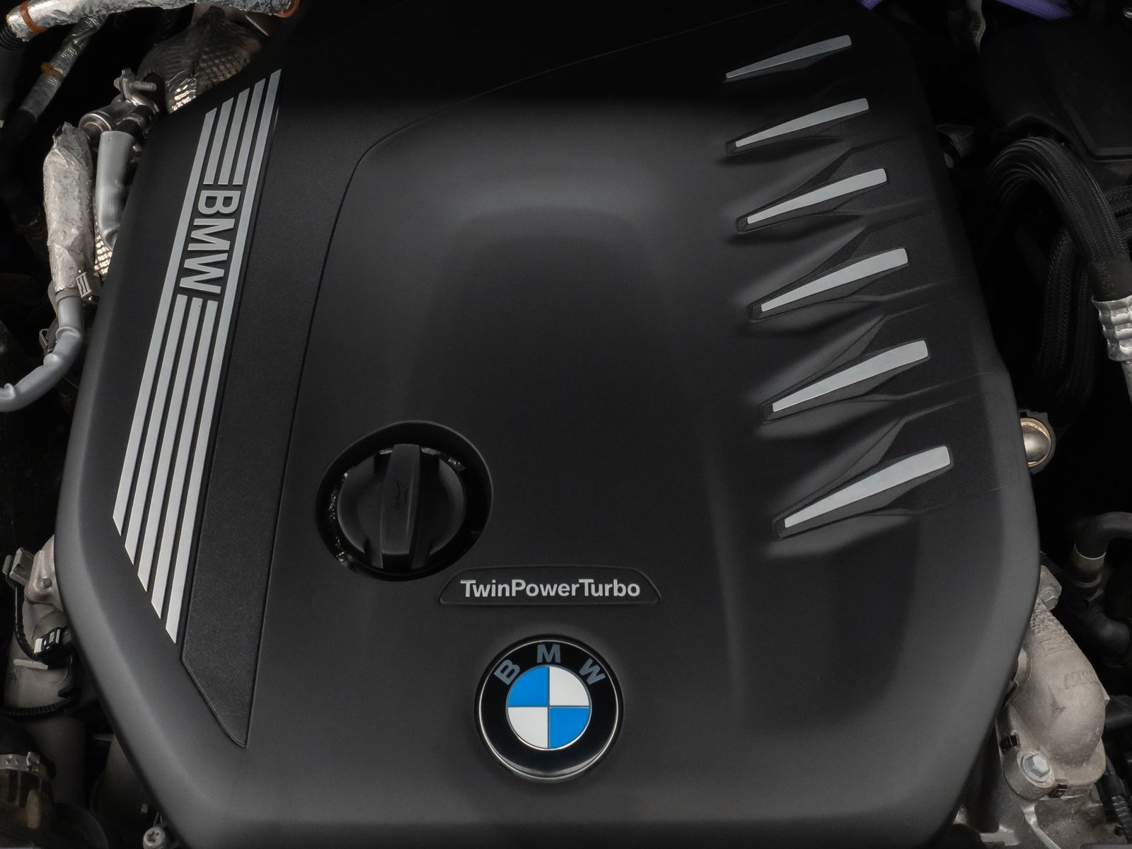 Fahrzeugabbildung BMW X3 xD30d 360°Laser HUD HiFi AHK Komfort Sport