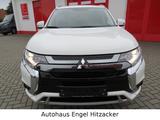 Mitsubishi Outlander PHEV Basis 4WD - Mitsubishi Outlander: Basis