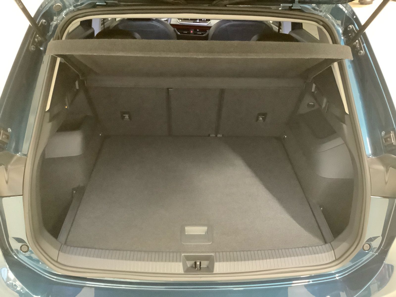 Tiguan Life 1,5 l eTSI 96 kW DSG AZV, ACC, Navi,