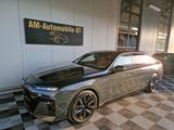 BMW 740 d xDrive M Sport*Sky Lounge*Two Tone*Netto* - gebrauchte BMW 740 aus dem Jahr 2023