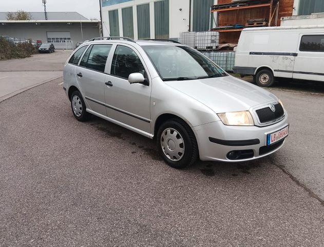 Skoda Fabia Combi 1.4 16V 55kW Elegance