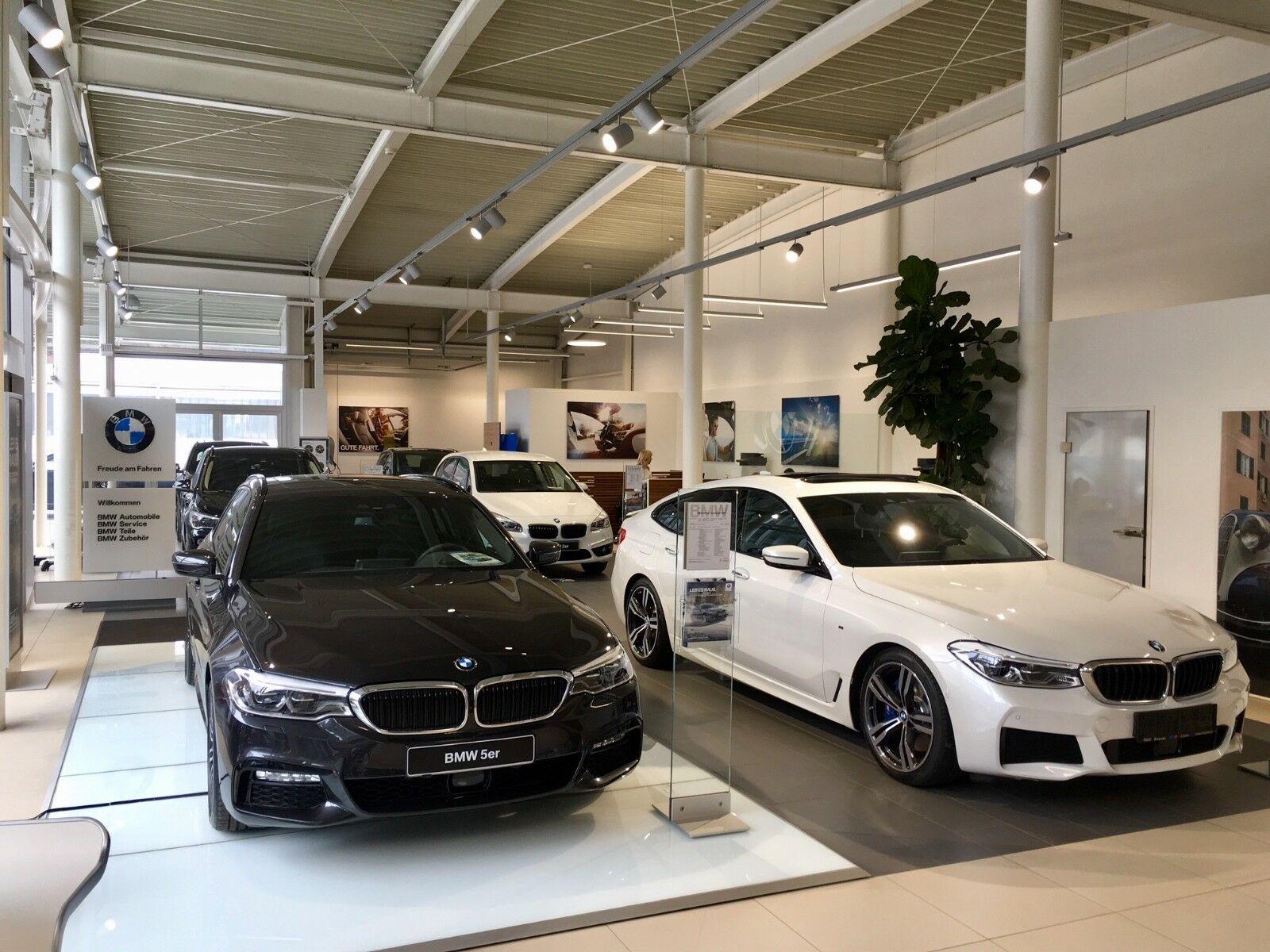 showroom-image-main