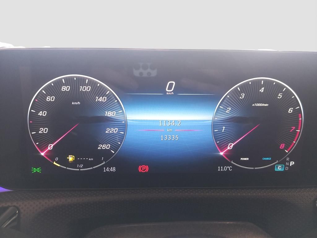 Fahrzeugabbildung Mercedes-Benz A 200 Kompaktlimousine AMG Line*Night Paket*LED