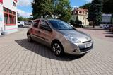 Renault Clio III YAHOO! KLIMA SOUNDSYSTEM ALLWETTER - Renault Clio mit Benzin-Antrieb: Limousine, Yahoo