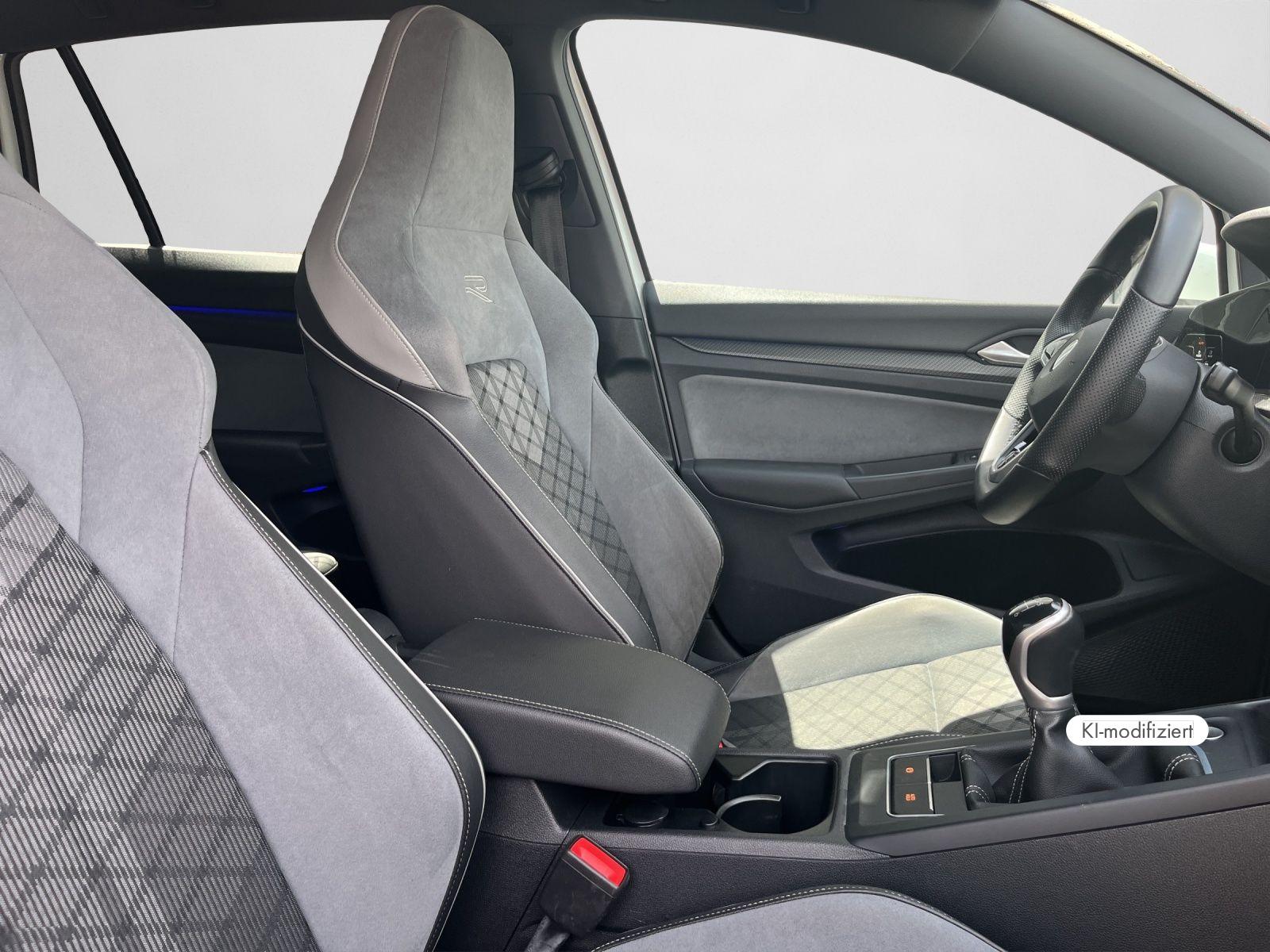 Volkswagen Golf VIII Variant R-Line 1.5 TSI NAVI SHZ RFK NA, миниатюра 4