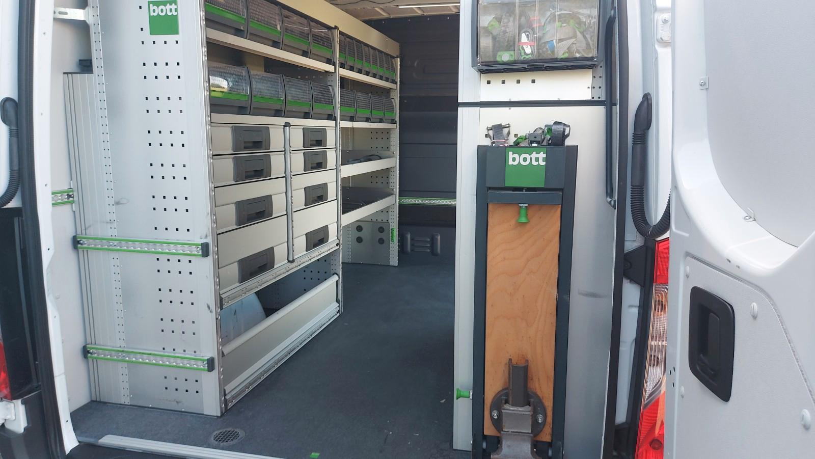 Mercedes-Benz Sprinter III Kasten RWD/AWD 317 CDI Werkstattein