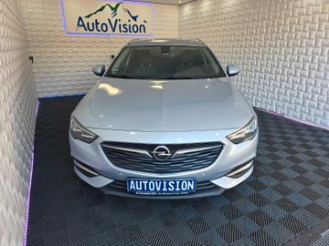 Opel Insignia - 2