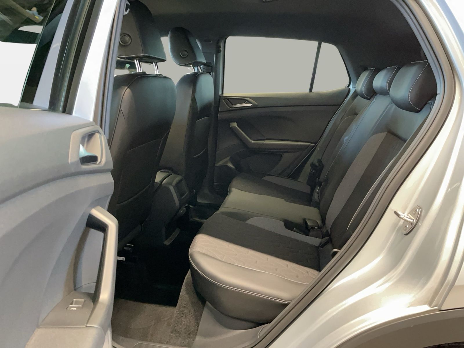 Volkswagen T-Cross - Bild 13