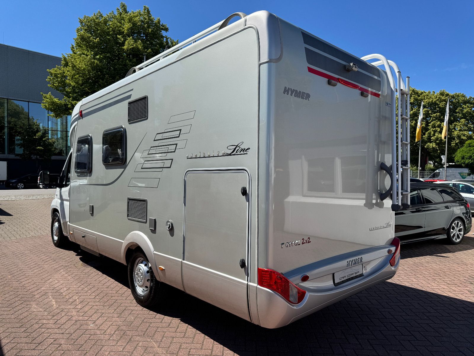 Fahrzeugabbildung HYMER / ERIBA / HYMERCAR T 614 CL 2X2 EXCLUSIVE LINE DUCATO MAXI SOLAR 1H