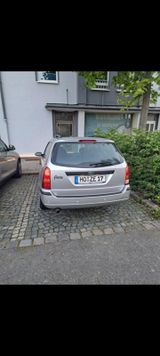 Ford focus 2003 kombi 1.6 Benzinmotor - Ford Focus aus 2003: Kombi
