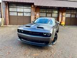 Dodge 5,7 V8*AUTOMAT*SRT WIDEBODY*LED*LEDER*GARANTIE* - Dodge Challenger mit Benzin-Antrieb: Coupé, Leder